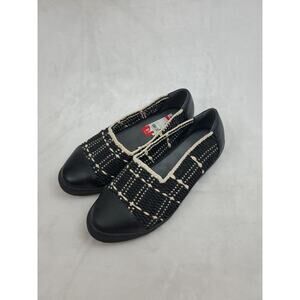 Taryn Rose Loafers Slip On Shoes Womens Size 8.5 Black Off White Woven Leather